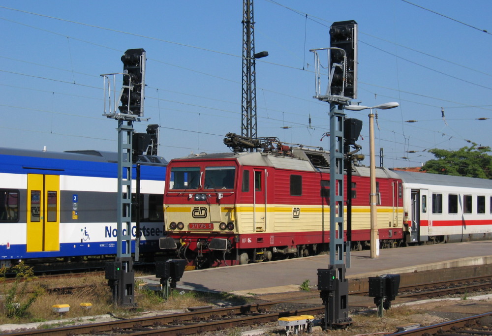 ČD 371 005-0 Dresden Neustadt, 23.09.2005, Foto Lutz Zschage