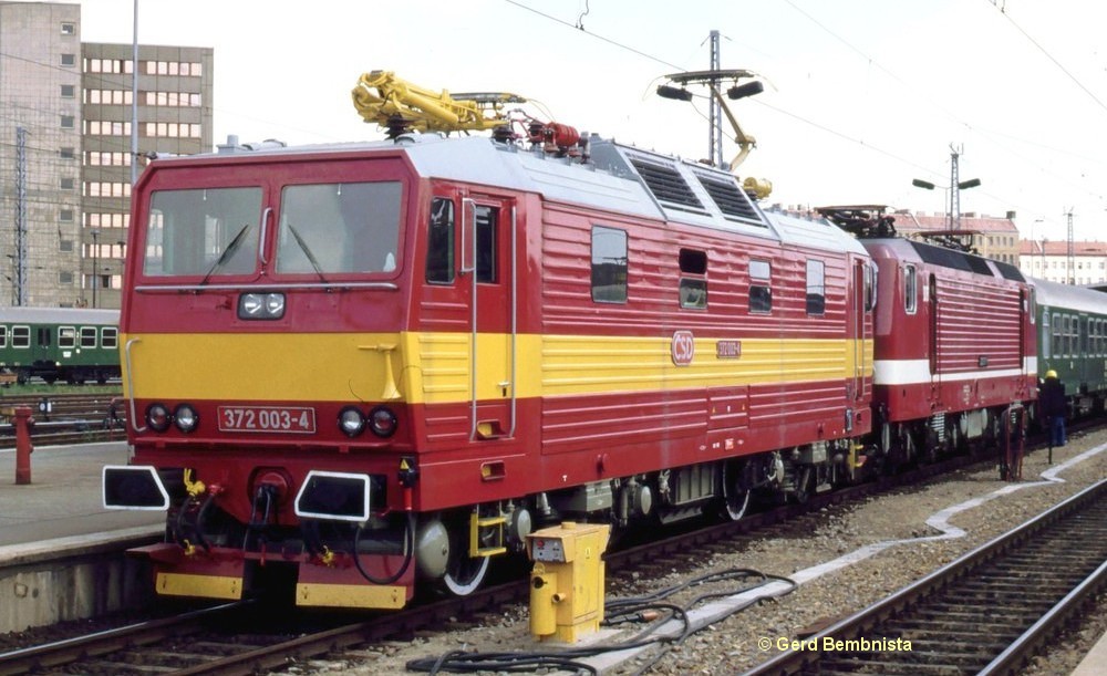 ČD 372 003-4 Berlin Lichtenberg, 07-1991, Foto Gerd Bembnista