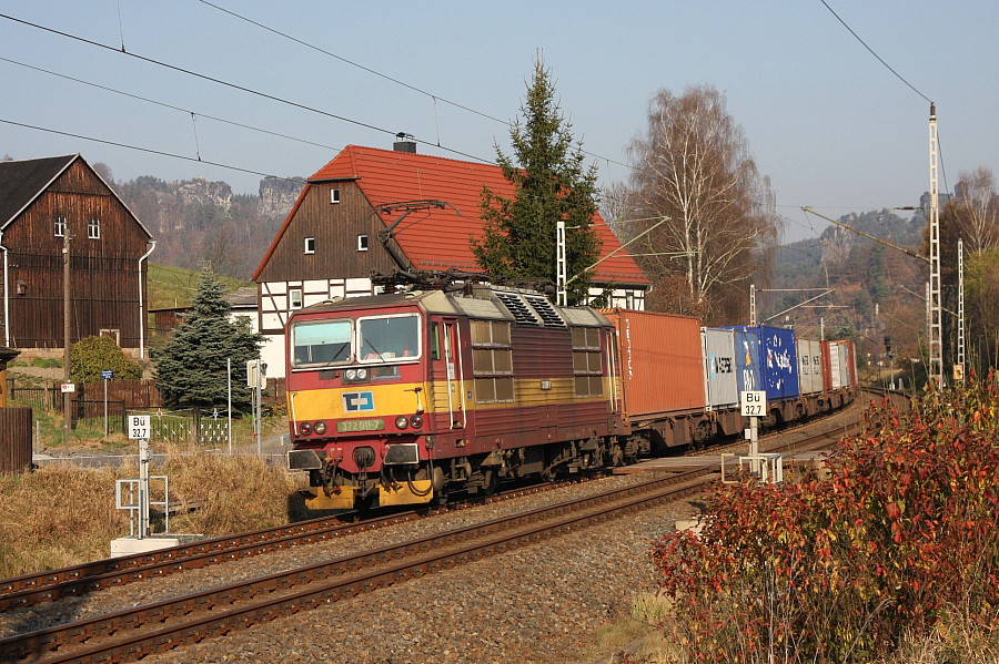 ČD 371 011-7 Rathen, 12.11.2011, Foto Ingo Wlodasch