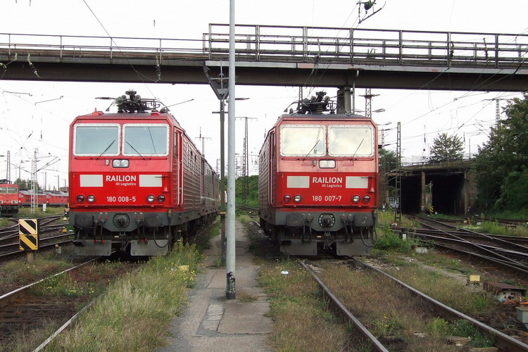 180 007-7 u 180 008-5 Dresden Friedrichstadt, 06-09-2007, Foto Ingo Wlodasch