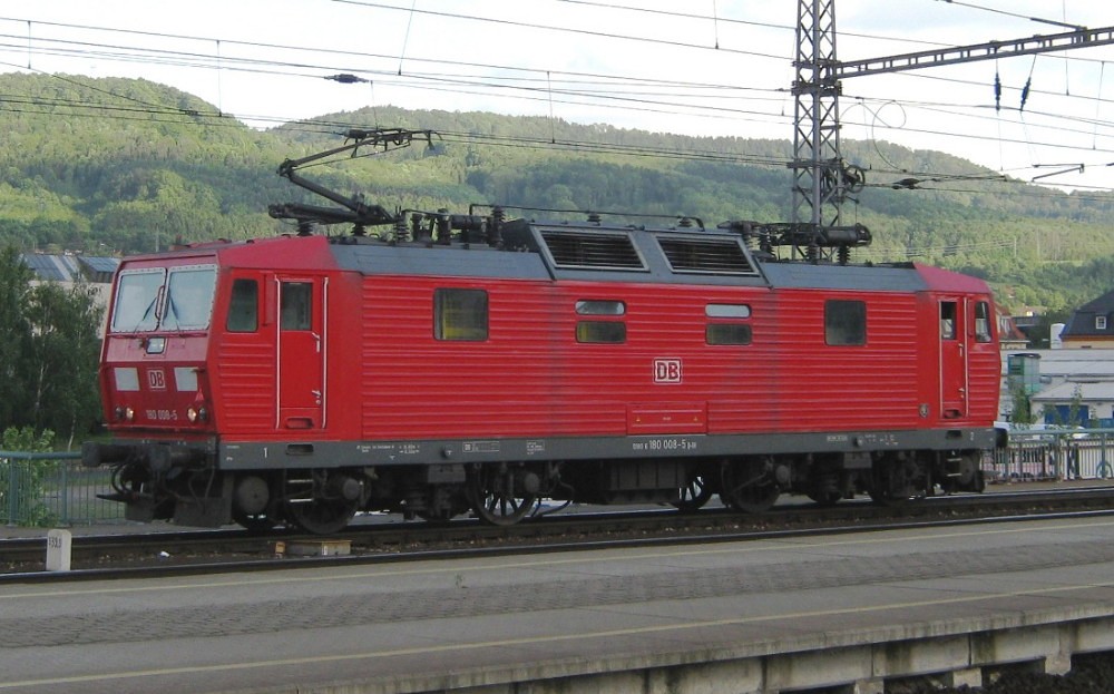 180 008-5 Děčin, 12.05.2013, Foto Leon Schrijvers