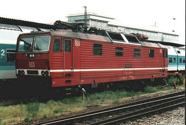 180 016-8 Dresden Hbf, 22.05.1998, Foto Norbert Schmitz