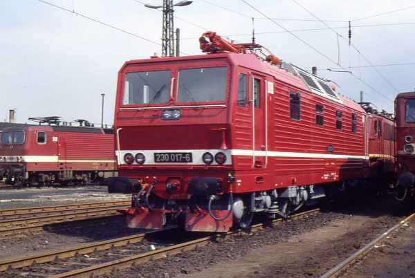 180 017-6 Dresden, 18.04.1991, Foto Marco Osterland