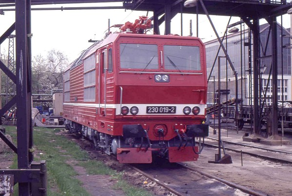  180 019-2 Dresden Friedrichstadt, Foto Marco Osterland